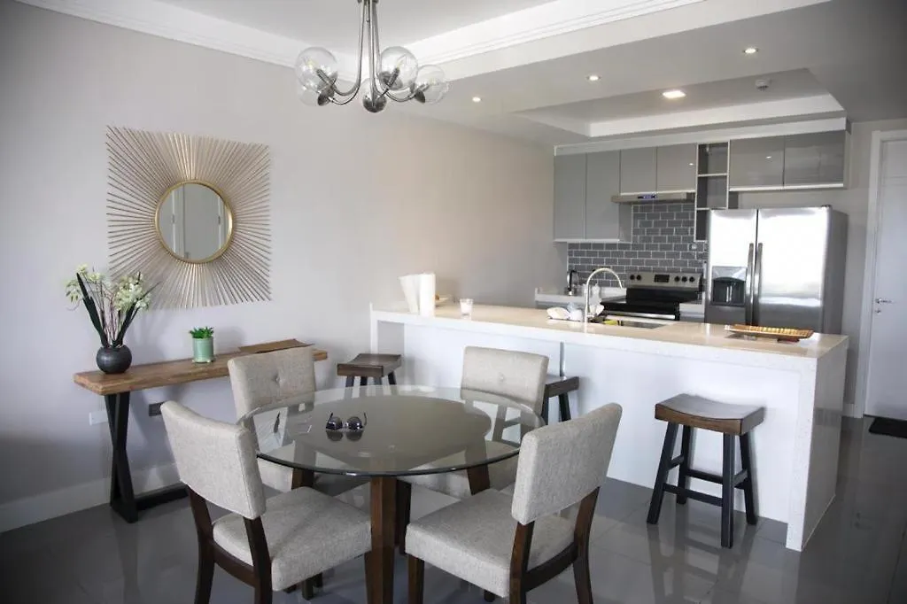 Luxury @ 20 South Ave Appartamento Kingston